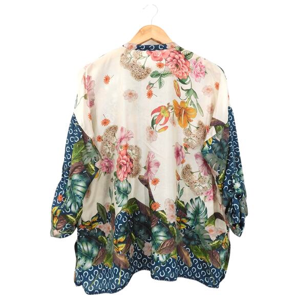 Johnny‎ Was Abina Blouse Size XS Oversized Tropical Bird Floral 100% Silk Blue - Picture 2 of 5